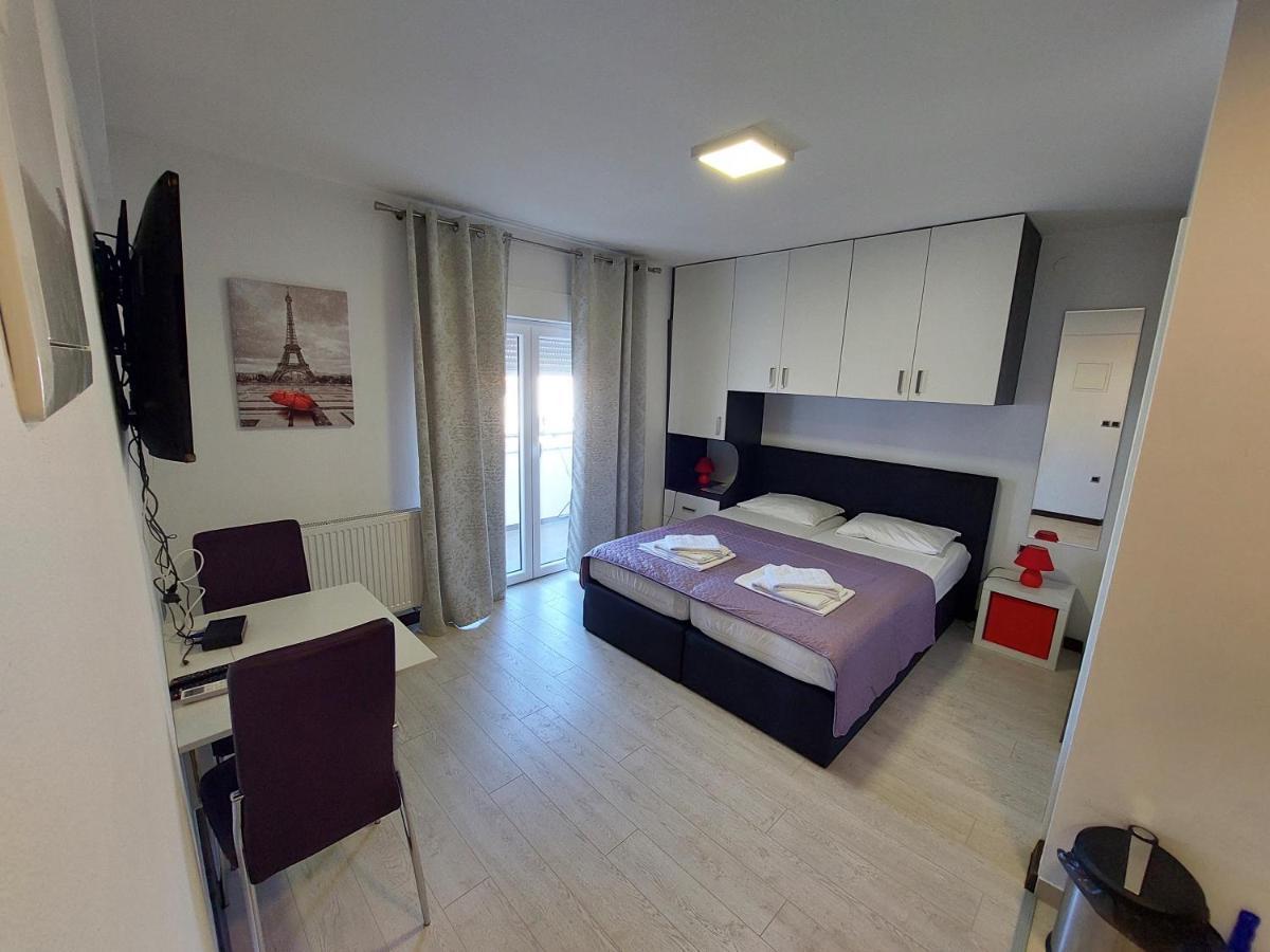Daniel Apartment